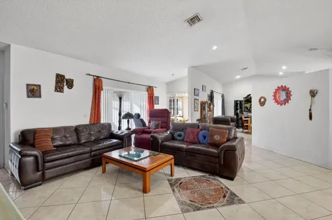 9651 Honeybell Circle Boynton Beach FL 33437