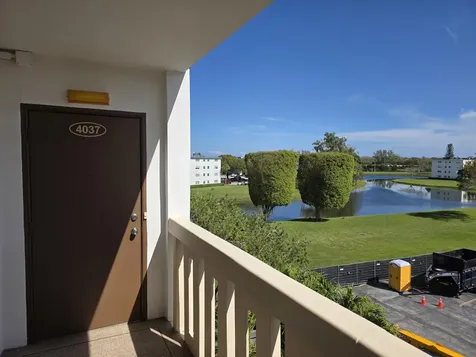 4037 Guildford C Boca Raton FL 33434