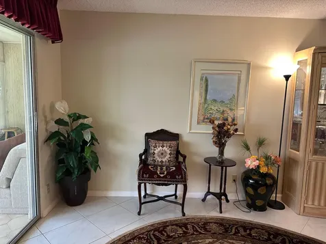 4037 Guildford C Boca Raton FL 33434