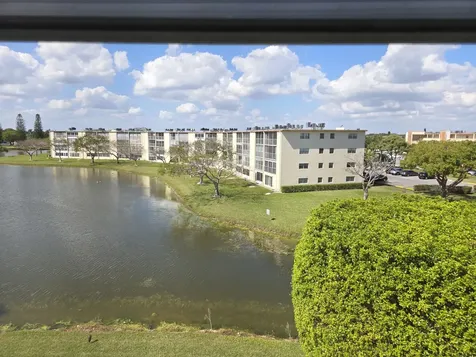4037 Guildford C Boca Raton FL 33434