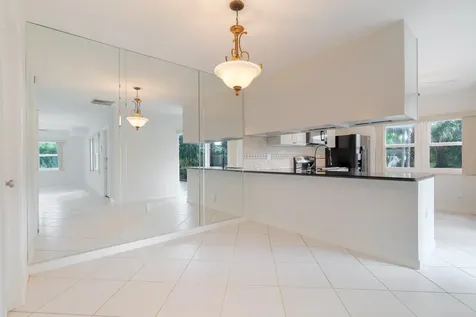 31 Clinton Court Royal Palm Beach FL 33411