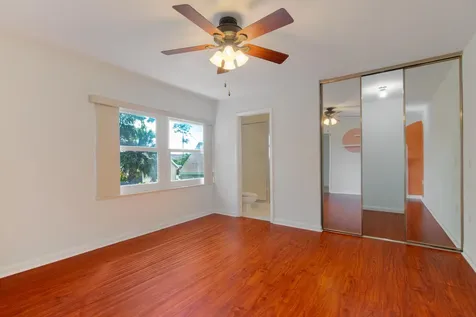 31 Clinton Court Royal Palm Beach FL 33411