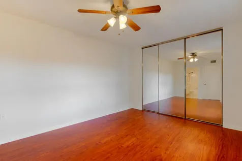 31 Clinton Court Royal Palm Beach FL 33411