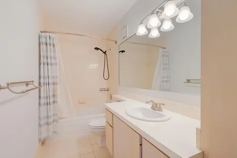 31 Clinton Court Royal Palm Beach FL 33411