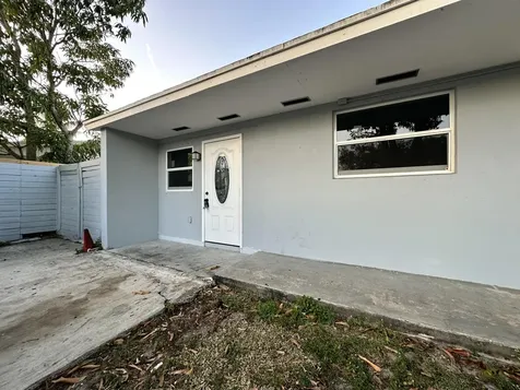 6157 Westover Road West Palm Beach FL 33417