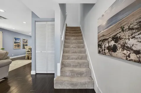 326 Sandtree Drive Palm Beach Gardens FL 33403