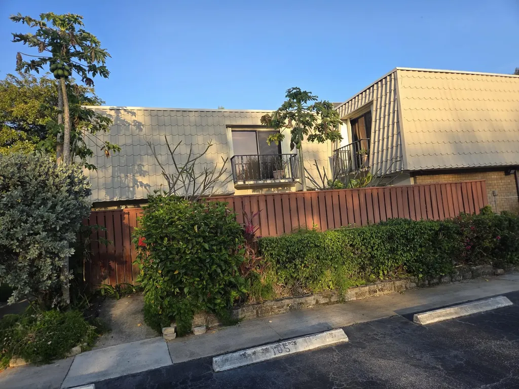 1700 Embassy Drive West Palm Beach FL 33401