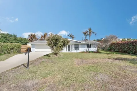 1385 Ne Hilltop Street Jensen Beach FL 34957