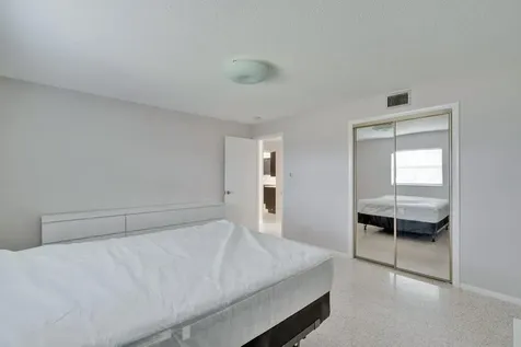 1385 Ne Hilltop Street Jensen Beach FL 34957