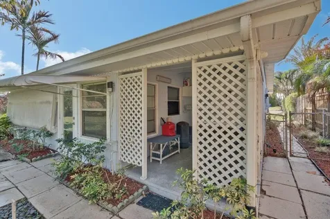 1385 Ne Hilltop Street Jensen Beach FL 34957