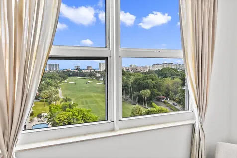 99 Se Mizner Boulevard Boca Raton FL 33432