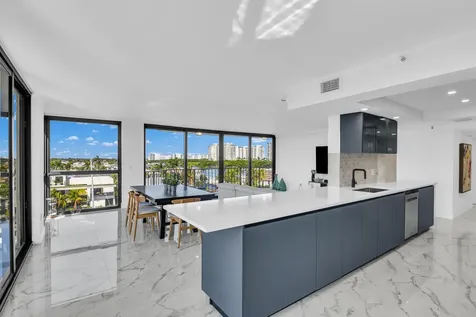 899 Jeffery Street Boca Raton FL 33487