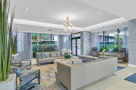 899 Jeffery Street Boca Raton FL 33487