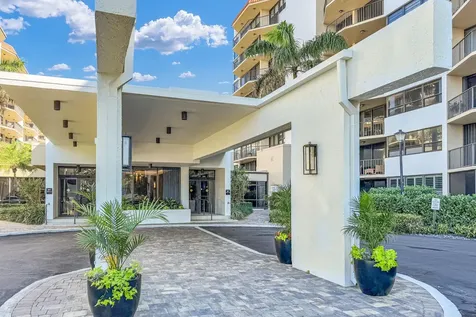 899 Jeffery Street Boca Raton FL 33487