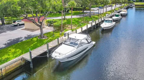 899 Jeffery Street Boca Raton FL 33487