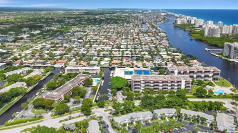 899 Jeffery Street Boca Raton FL 33487