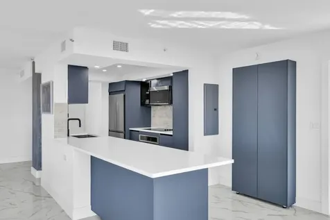 899 Jeffery Street Boca Raton FL 33487