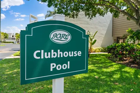 1605 S Us Highway 1 Jupiter FL 33477