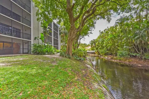 1605 S Us Highway 1 Jupiter FL 33477