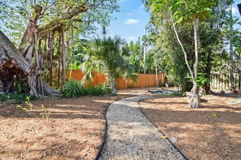 310 Columbia Drive Lake Worth Beach FL 33460
