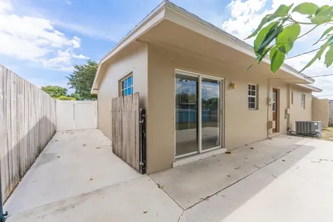 63 Andros Road Palm Springs FL 33461