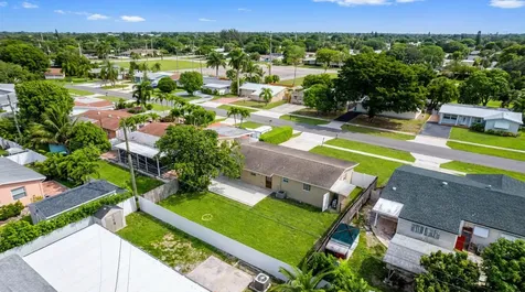 63 Andros Road Palm Springs FL 33461