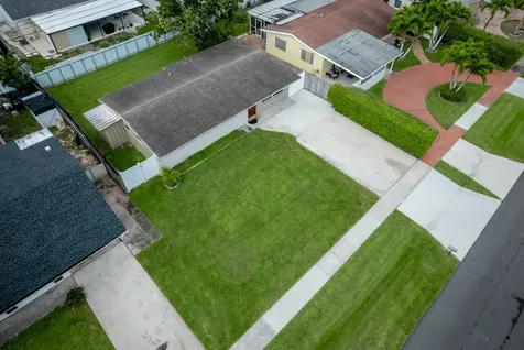 63 Andros Road Palm Springs FL 33461