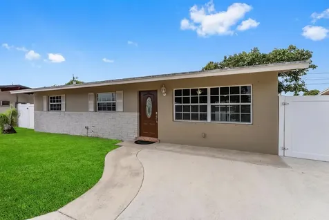 63 Andros Road Palm Springs FL 33461