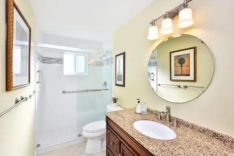 2392 Sw 11th Avenue Boynton Beach FL 33426