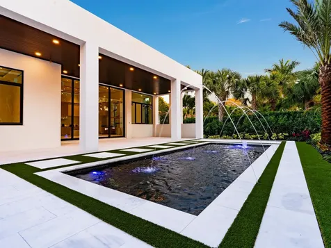 505 Se Atlantic Drive Lantana FL 33462