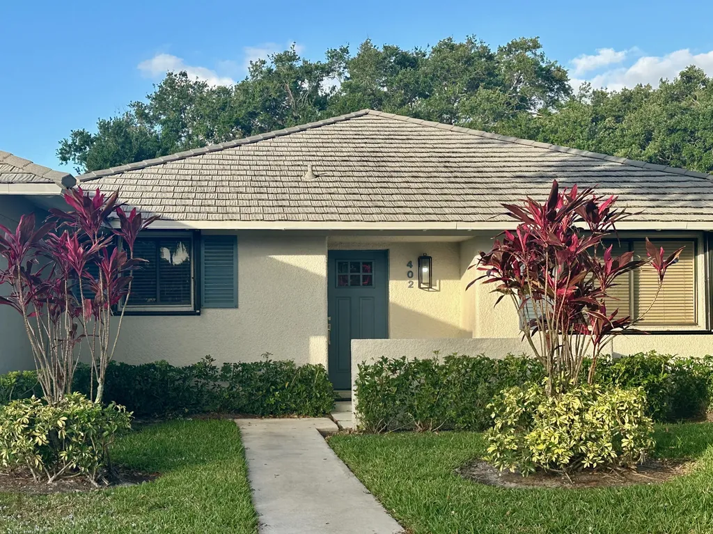 402 Club Drive Palm Beach Gardens FL 33418