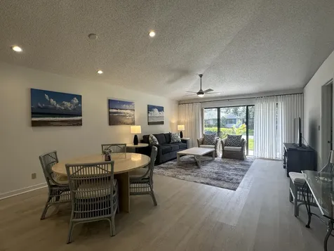 402 Club Drive Palm Beach Gardens FL 33418