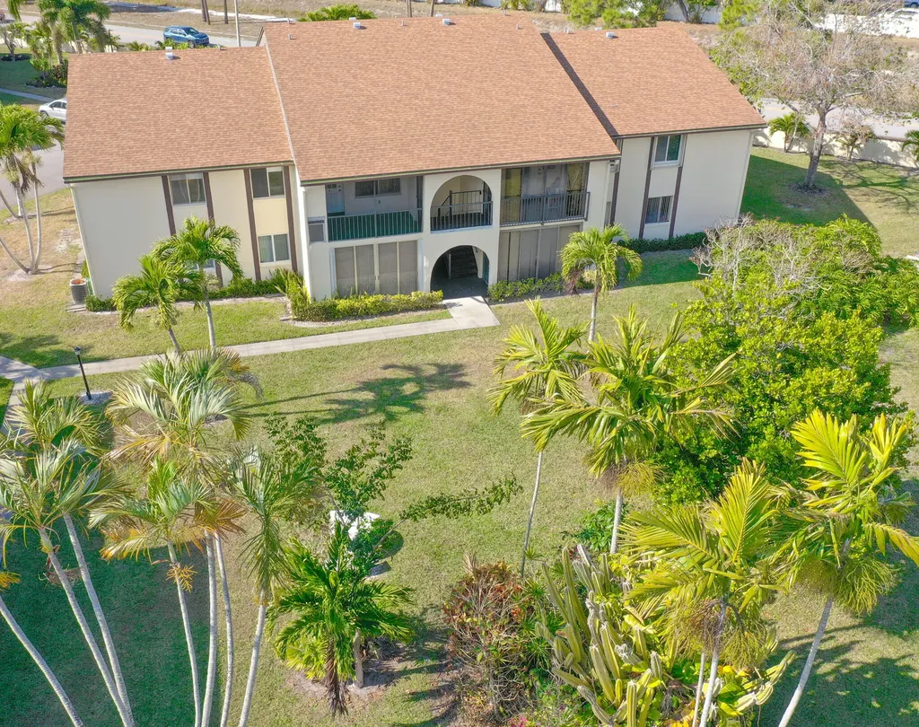 3530 Pine Needle Drive Greenacres FL 33463