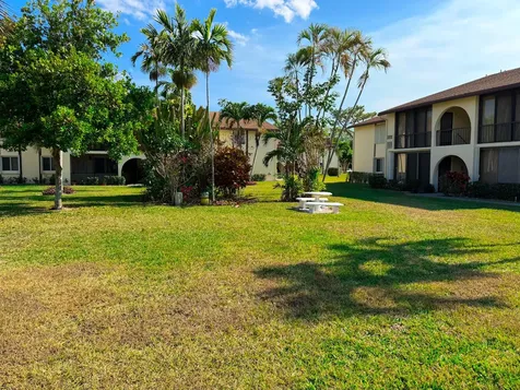 3530 Pine Needle Drive Greenacres FL 33463
