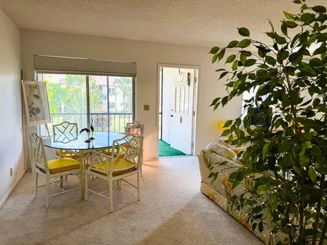 3530 Pine Needle Drive Greenacres FL 33463