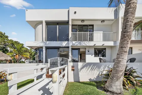 2912 S Ocean Boulevard Highland Beach FL 33487