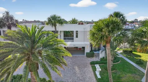 2912 S Ocean Boulevard Highland Beach FL 33487