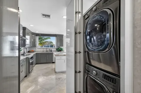2912 S Ocean Boulevard Highland Beach FL 33487