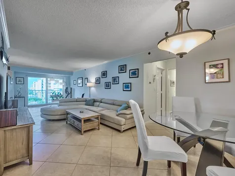 3215 S Ocean Boulevard Highland Beach FL 33487
