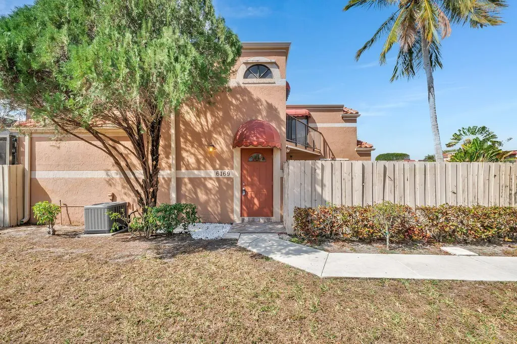 6169 Seven Springs Boulevard Greenacres FL 33463