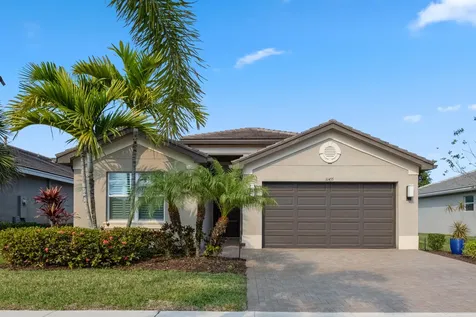11455 Sw Golden Mountain Way Port Saint Lucie FL 34987