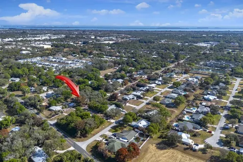 1300 Tumblin Kling Road Fort Pierce FL 34982
