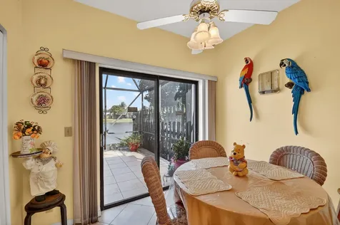 6049 Strawberry Lakes Circle Lake Worth FL 33463