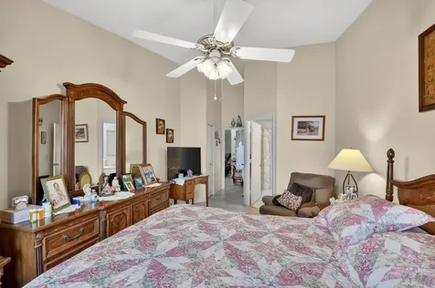 6049 Strawberry Lakes Circle Lake Worth FL 33463