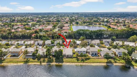 6049 Strawberry Lakes Circle Lake Worth FL 33463