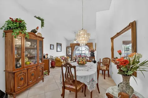 6049 Strawberry Lakes Circle Lake Worth FL 33463