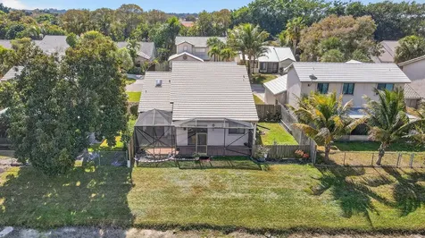 6049 Strawberry Lakes Circle Lake Worth FL 33463