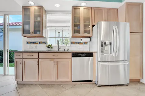 9001 Se La Creek Court Hobe Sound FL 33455