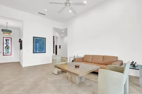 9001 Se La Creek Court Hobe Sound FL 33455