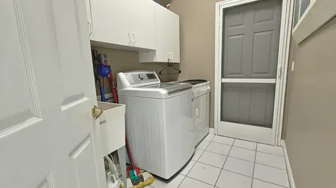 588 Sw Saint Johns Bay Port Saint Lucie FL 34986
